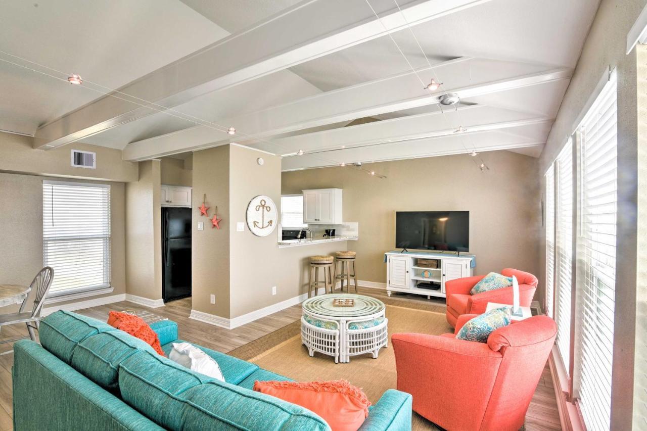 Beachfront Galveston Oasis Balconies, Ocean View! Экстерьер фото
